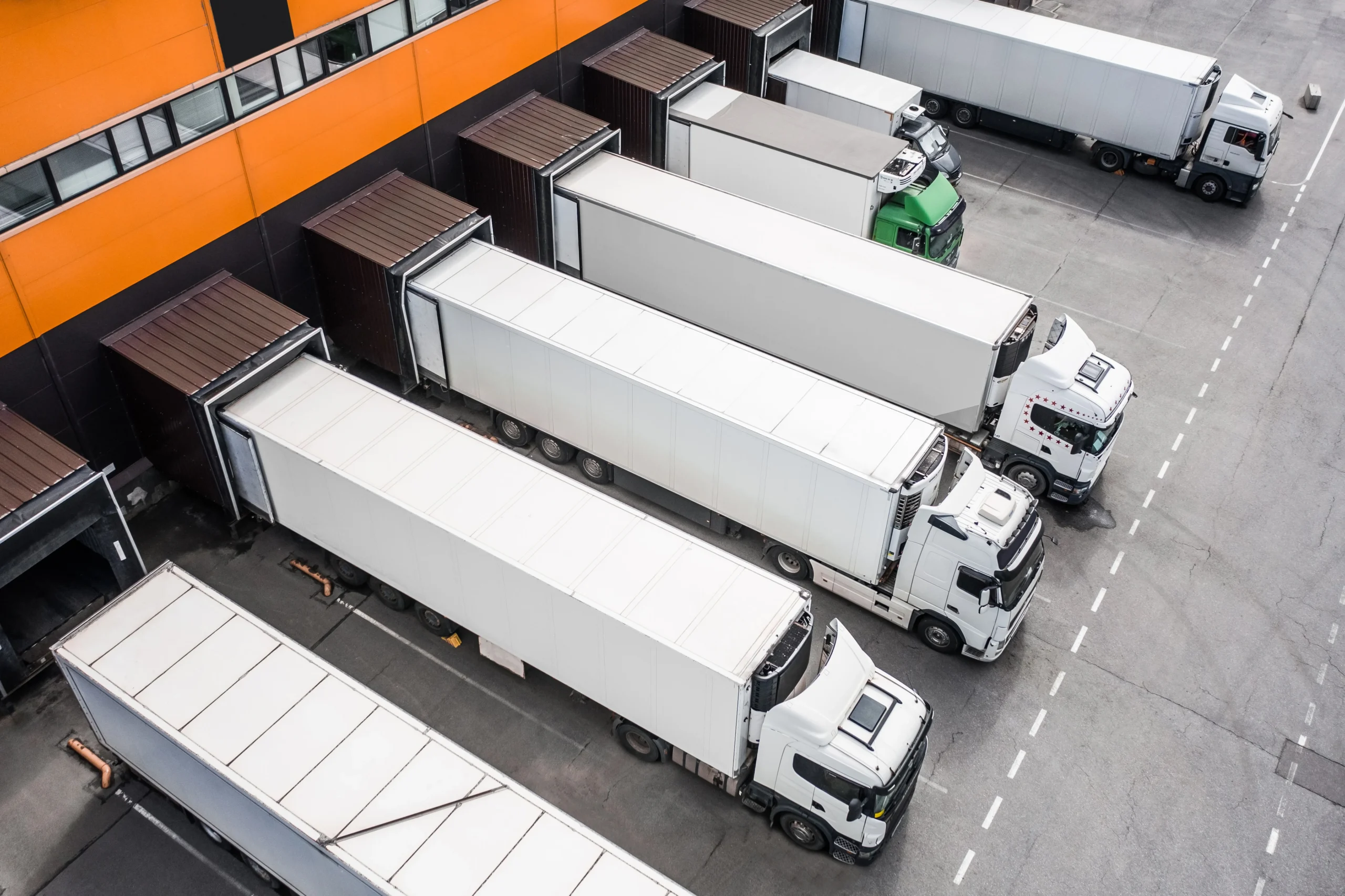 Refrigerated truck loading dock cold chain logistics